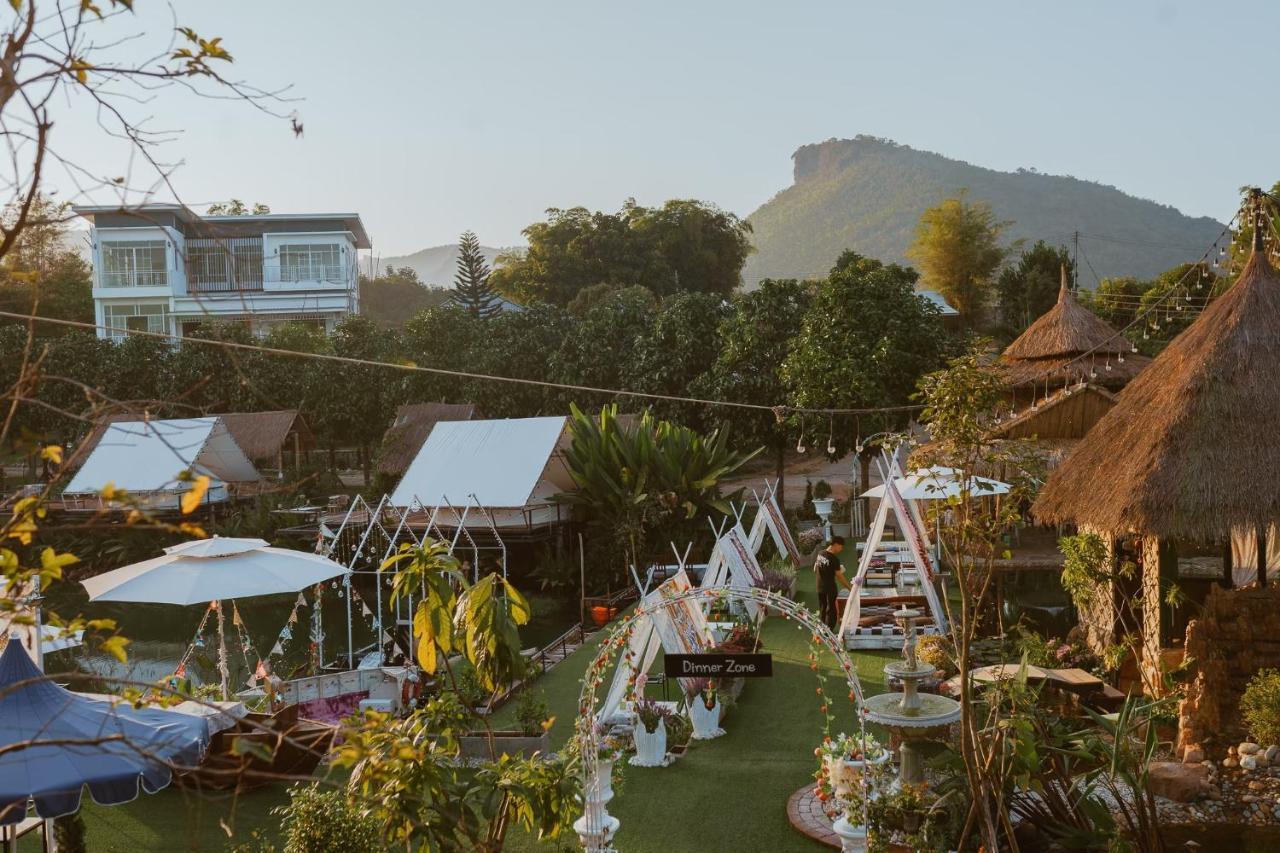 Nang Non Camping Ville นางนอนแค้มป์ปิ้งวิลล์ Мае Сай Экстерьер фото