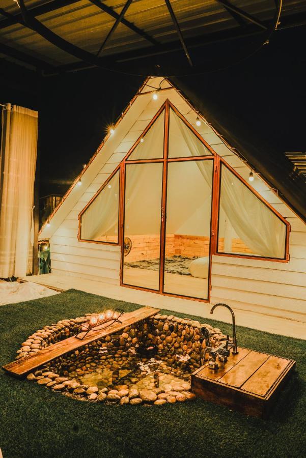 Nang Non Camping Ville นางนอนแค้มป์ปิ้งวิลล์ Мае Сай Экстерьер фото